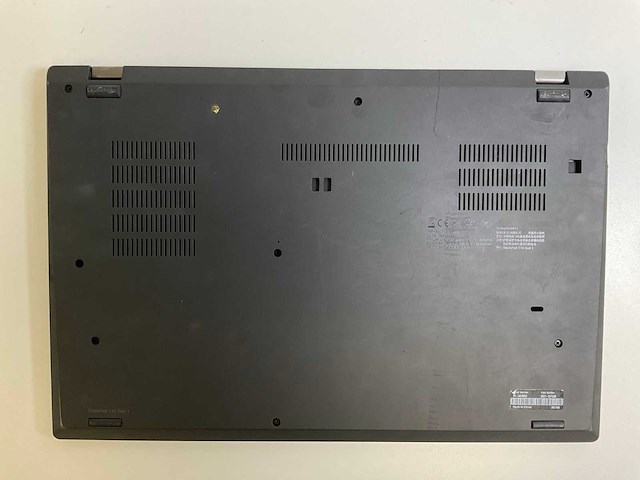 Lenovo thinkpad t15 g1 15.6”, core(tm) i5 10th gen, 16 gb ram, 256 gb nvme laptop - afbeelding 3 van  4