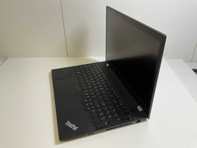 Lenovo thinkpad t15 g1 15.6”, core(tm) i5 10th gen, 16 gb ram, 256 gb nvme laptop - afbeelding 3 van  7
