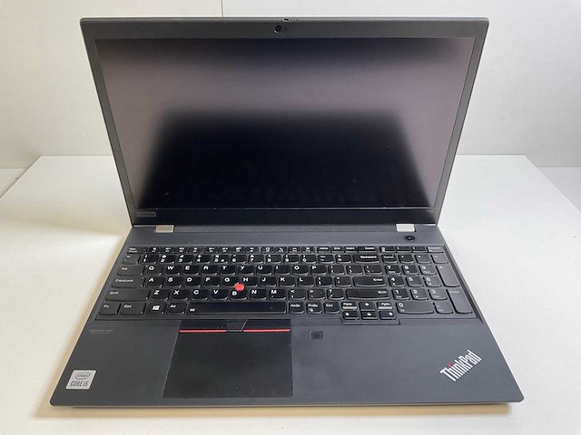 Lenovo thinkpad t15 g1 15.6”, core(tm) i5 10th gen, 16 gb ram, 256 gb nvme laptop - afbeelding 1 van  5