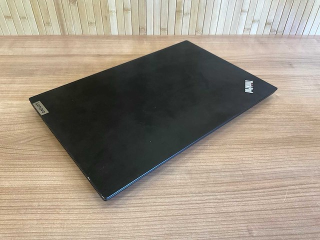 Lenovo thinkpad t15 laptop - afbeelding 6 van  7