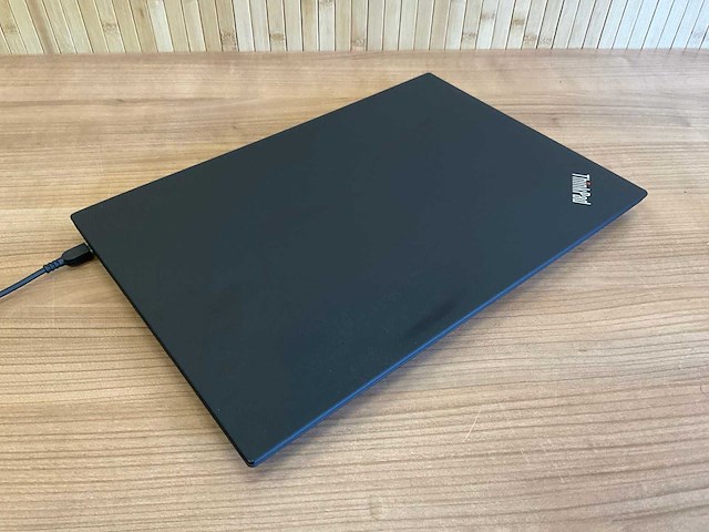 Lenovo thinkpad t15 laptop - afbeelding 4 van  6