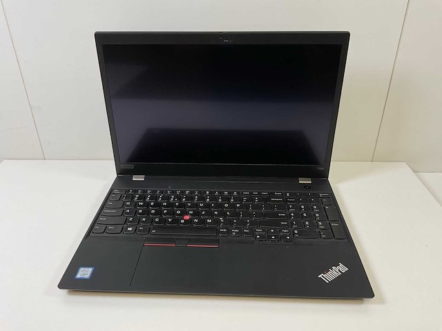 Lenovo thinkpad t590 15.5”, core(tm) i5 8th gen, 16 gb ram, 256 gb nvme laptop - afbeelding 1 van  7