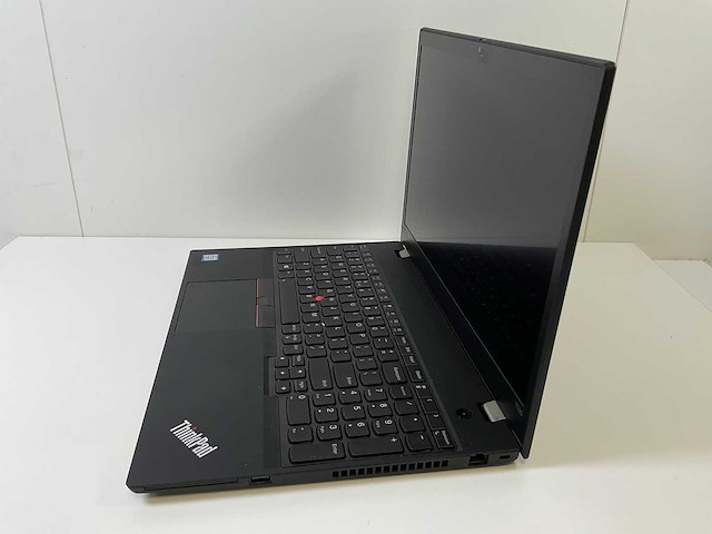 Lenovo thinkpad t590 15.5”, core(tm) i5 8th gen, 16 gb ram, 256 gb nvme laptop - afbeelding 3 van  7
