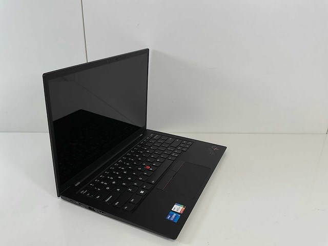 Lenovo thinkpad x1 cabon gen 9 14”, core(tm) i7 11th gen, 32 gb ram, 256 gb nvme laptop - afbeelding 2 van  7