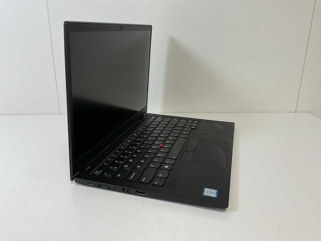 Lenovo thinkpad x1 carbon 6 gen 14”, core(tm) i7 8th gen, 16 gb ram, 256 gb nvme laptop - afbeelding 2 van  7