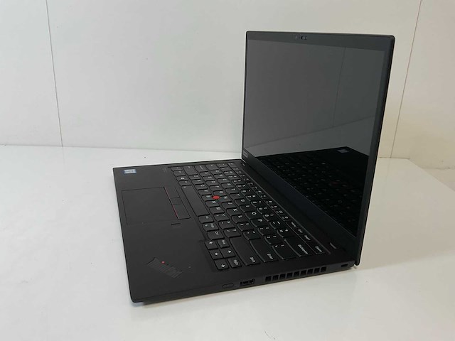 Lenovo thinkpad x1 carbon 7 gen 14”, core(tm) i7 8th gen, 16 gb ram, no hdd laptop - afbeelding 3 van  7