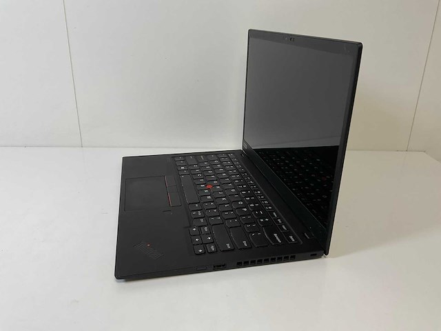 Lenovo thinkpad x1 carbon 7th gen 14”, core(tm) i7 8th gen, 16 gb ram, 256 gb nvme laptop - afbeelding 3 van  7