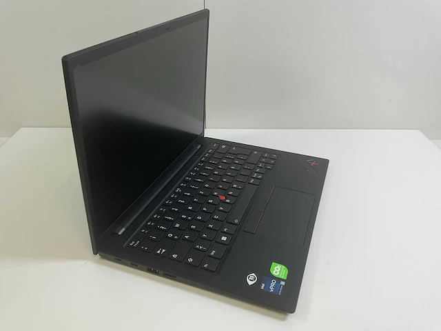 Lenovo thinkpad x1 carbon g10 14”, core(tm) i5 12th gen, 32 gb ram, 256 gb nvme laptop - afbeelding 2 van  7
