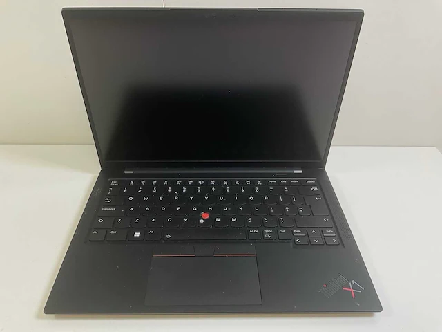 Lenovo thinkpad x1 carbon g10 14”, core(tm) i5 12th gen, 32 gb ram, 256 gb nvme laptop - afbeelding 1 van  7