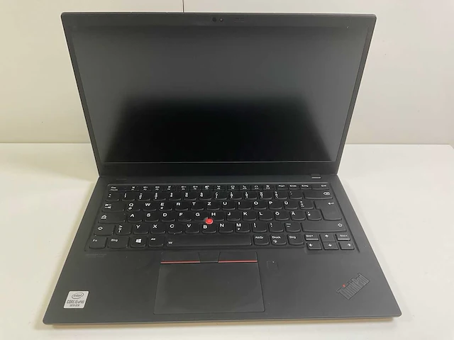 Lenovo thinkpad x1 carbon g8 14”, core(tm) i5 10th gen, 16 gb ram, 256 gb nvme laptop - afbeelding 1 van  6