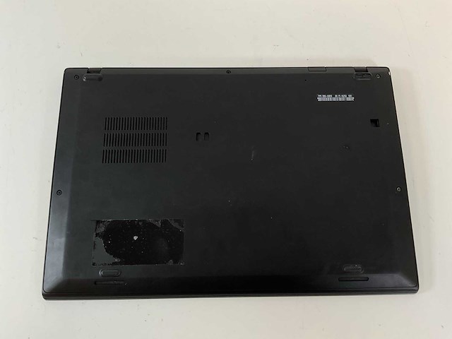 Lenovo thinkpad x1 carbon gen 6 14”, core(tm) i7 8th gen, 16 gb ram, 256 gb nvme laptop - afbeelding 6 van  7