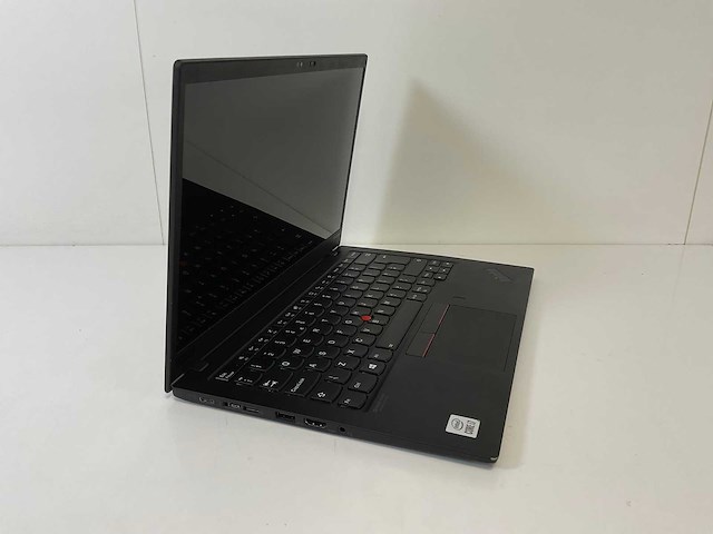 Lenovo thinkpad x1 carbon gen 8 14”, core(tm) i7 10th gen, 16 gb ram, 256 gb nvme laptop - afbeelding 1 van  3