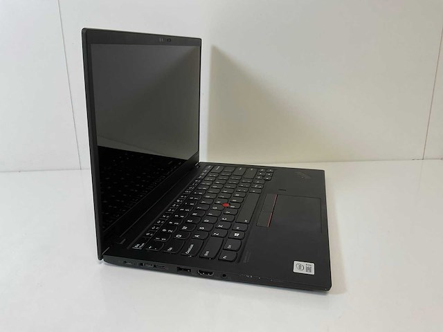 Lenovo thinkpad x1 carbon gen 8 14”, core(tm) i7 10th gen, 16 gb ram, 256 gb nvme laptop - afbeelding 2 van  3