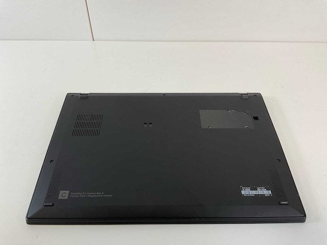 Lenovo thinkpad x1 carbon gen 8 14”, core(tm) i7 10th gen, 16 gb ram, 256 gb nvme laptop - afbeelding 4 van  4