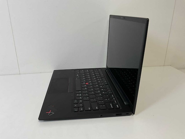 Lenovo thinkpad x1 carbon gen 9 14”, core(tm) i7 11th gen, 16 gb ram, 256 gb nvme laptop - afbeelding 3 van  7