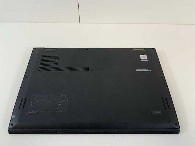 Lenovo thinkpad x1 yoga 3rd 14", core(tm) i7 8th gen, 16 gb ram, 256 gb nvme laptop - afbeelding 6 van  7