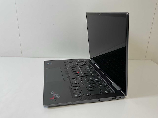 Lenovo thinkpad x1 yoga gen 6 14”, core(tm) i7 11th gen, 16 gb ram, 256 gb nvme touchscreen laptop - afbeelding 3 van  7
