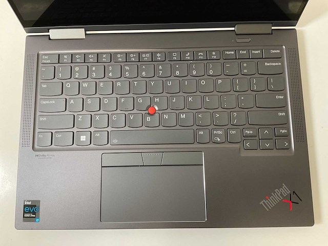 Lenovo thinkpad x1 yoga gen 6 14”, core(tm) i7 11th gen, 16 gb ram, 256 gb nvme touchscreen laptop - afbeelding 4 van  7