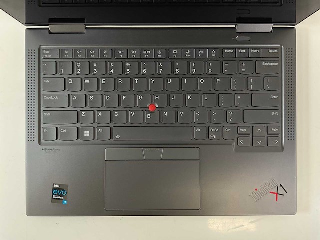 Lenovo thinkpad x1 yoga gen 6 14”, core(tm) i7 11th gen, 16 gb ram, no hdd laptops (2x) - afbeelding 7 van  8