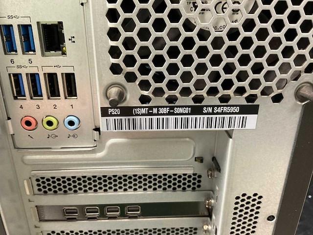 Lenovo thinkstation p520, xeon(r) w-2135, 64 gb ram, 512 gb nvme, nvidia quadro p1000 4 gb workstation - afbeelding 5 van  5