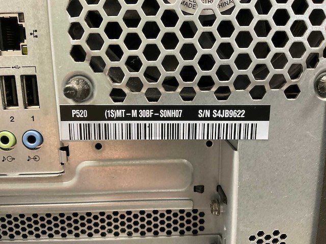 Lenovo thinkstation p520, xeon(r) w-2135, 64 gb ram, no hdd, nvidia quadro p1000 4gb workstation - afbeelding 5 van  5