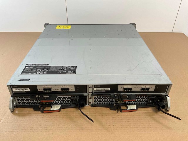 Lenovo thinksystem (de240s) - 22x 1,8 tb lenovo (st1800mm0129) - 2x 1.8 tb lenovo (al15seb18eq) 2u24 sff expansion enclosure; - afbeelding 10 van  14