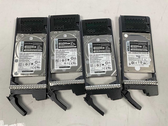 Lenovo thinksystem (de240s) - 22x 1,8 tb lenovo (st1800mm0129) - 2x 1.8 tb lenovo (al15seb18eq) 2u24 sff expansion enclosure; - afbeelding 14 van  14