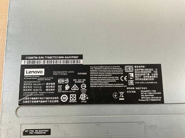 Lenovo thinksystem (de240s) - 23x 1,8 tb lenovo (st1800mm0129) 2u24 sff expansion enclosure; - afbeelding 11 van  14