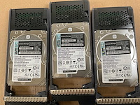 Lenovo thinksystem (de240s) - 24x 1,8 tb lenovo (st1800mm0129) 2u24 sff expansion enclosure; - afbeelding 3 van  14