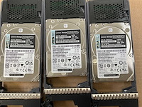 Lenovo thinksystem (de240s) - 24x 1,8 tb lenovo (st1800mm0129) 2u24 sff expansion enclosure; - afbeelding 3 van  14