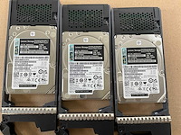 Lenovo thinksystem (de240s) - 24x 1,8 tb lenovo (st1800mm0129) 2u24 sff expansion enclosure; - afbeelding 12 van  14