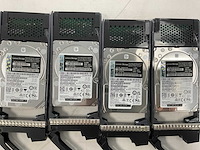 Lenovo thinksystem (de240s) - 24x 1,8 tb lenovo (st1800mm0129) 2u24 sff expansion enclosure; - afbeelding 3 van  14