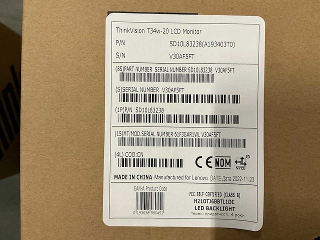 Lenovo thinkvision t34w-20 lcd monitor - afbeelding 2 van  3