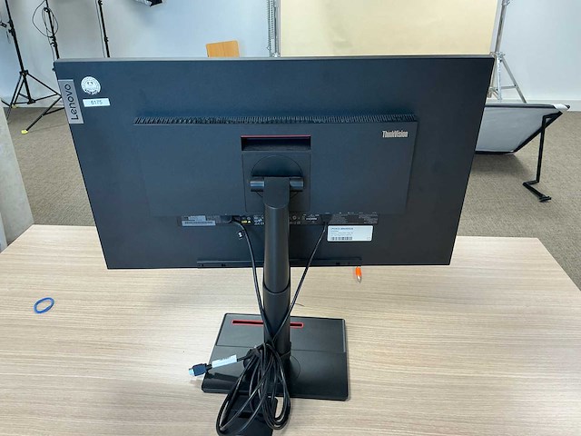 Lenovo thinkvison t32p-20 monitor - afbeelding 2 van  3
