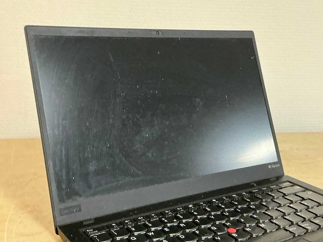 Lenovo x1 carbon 6th gen - i7-8650u laptop - afbeelding 2 van  4