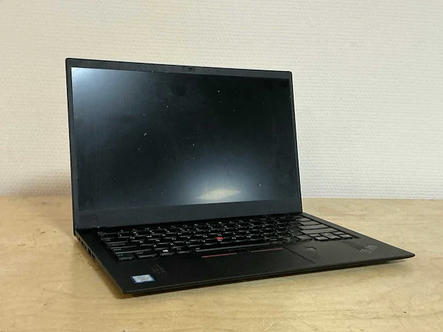 Lenovo x1 carbon 6th gen laptop - afbeelding 1 van  4