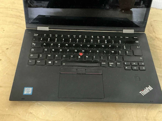 Lenovo x1 yoga gen2 - i7-7600 laptop - afbeelding 3 van  4