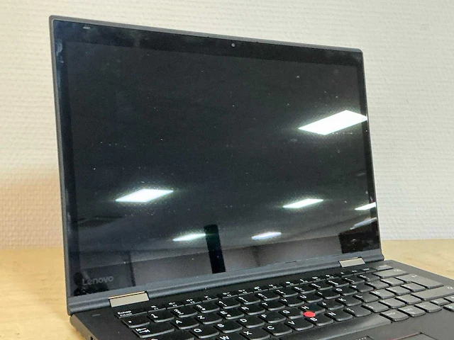 Lenovo x1 yoga gen2 - i7-7600 laptop - afbeelding 2 van  4
