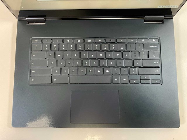 Lenovo yoga c630 15”, core i7 8th gen, 16 gb ram, 128 gb ssd touchscreen chromebooks (3x) - afbeelding 5 van  21