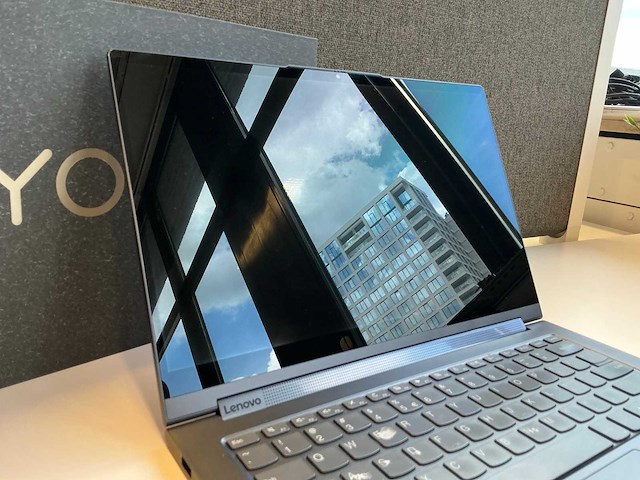 Lenovo yoga c949-14iil laptop - afbeelding 4 van  7