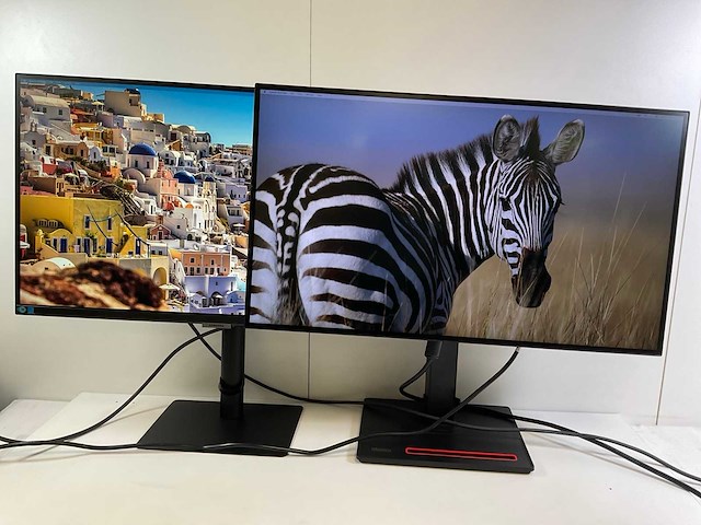 Lenovo/samsung mix model monitors - check description (2x) - afbeelding 4 van  10