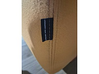 Lensvelt - atelier van lieshout - glyder - 2,5 zits bank - afbeelding 7 van  10