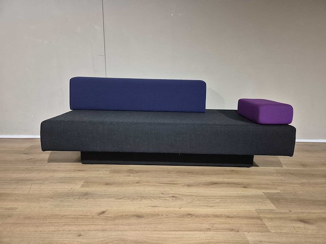 Lensvelt - glyder - atelier van lieshout - 2,5 zits bank - afbeelding 11 van  14