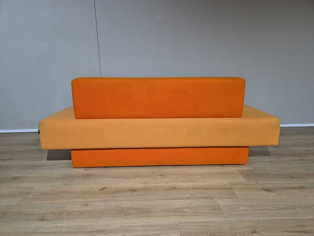 Lensvelt - glyder - atelier van lieshout - 3 zits bank - afbeelding 3 van  13