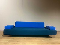 Lensvelt - glyder - atelier van lieshout - 3 zits bank - afbeelding 1 van  11