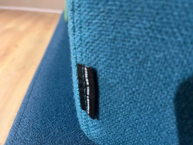 Lensvelt - glyder - atelier van lieshout - 3 zits bank - afbeelding 12 van  12