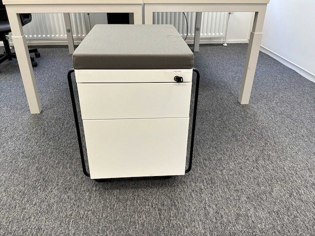 Lensvelt bureau (2x) - afbeelding 6 van  9