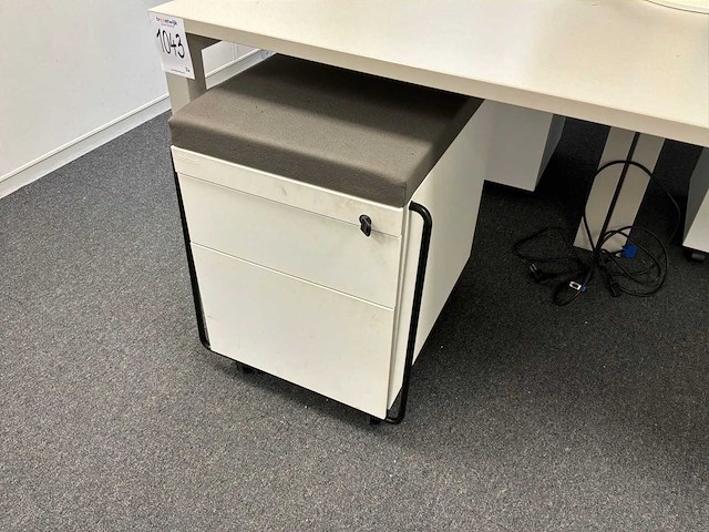 Lensvelt bureau (3x) - afbeelding 6 van  8
