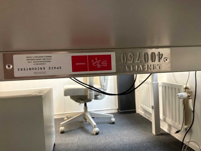 Lensvelt bureau (3x) - afbeelding 8 van  8