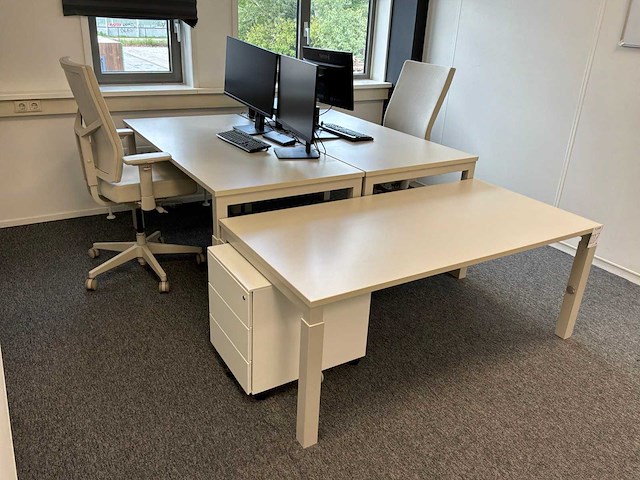 Lensvelt bureau (3x) - afbeelding 2 van  5